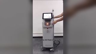 Macchina per la depilazione laser a diodi indolore per tutti i tipi di pelle 1064 755 808nm